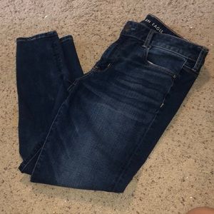 American eagle jeans!